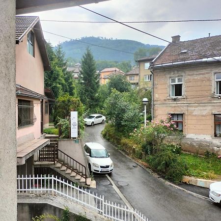 Exotic Nature Hostel Сараево Экстерьер фото