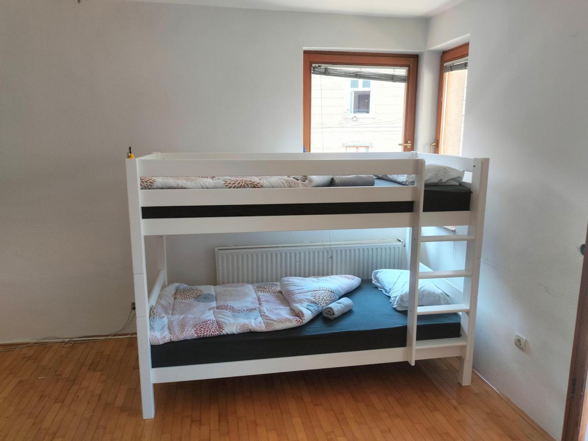 Exotic Nature Hostel Сараево Экстерьер фото